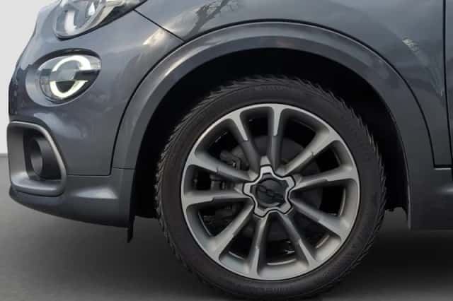 Fiat 500X (2020) thumbnail 3