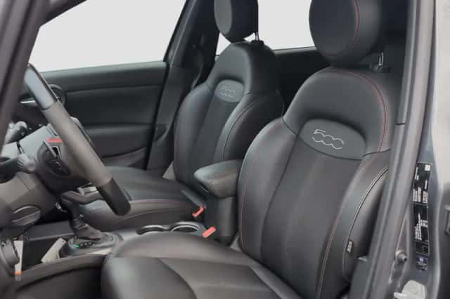 Fiat 500X (2020) thumbnail 4
