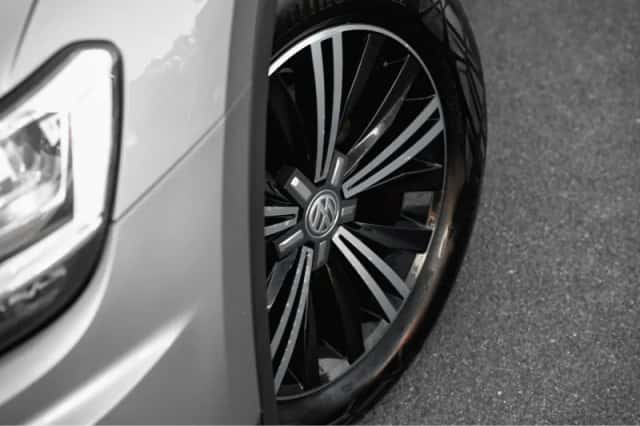 Volkswagen Tiguan (2017) thumbnail 4