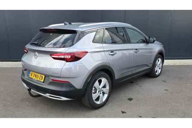 Opel Grandland (2021) thumbnail 4