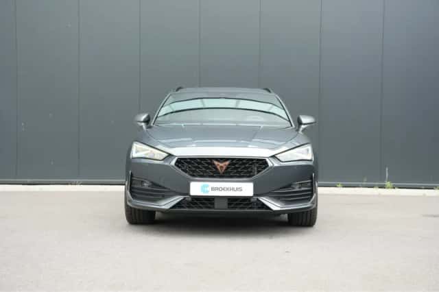 CUPRA Leon Sportstourer (2023) thumbnail 2