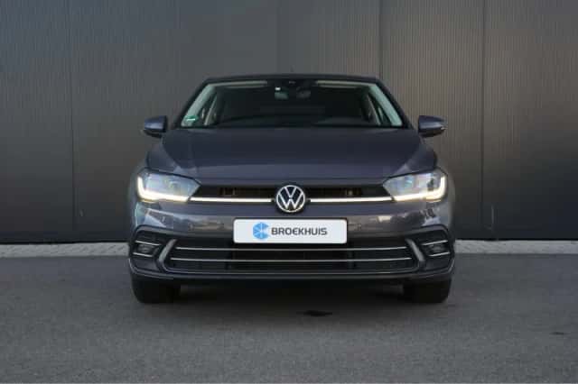 Volkswagen Polo (2022) thumbnail 2