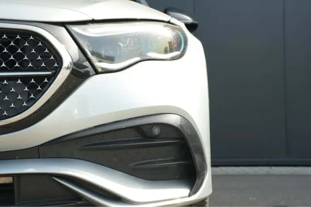 Mercedes-Benz E-Klasse (2024) thumbnail 3