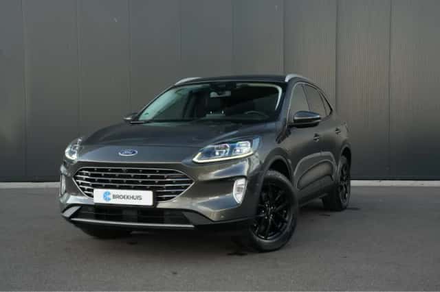 Ford Kuga (2023) thumbnail 1