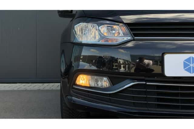 Volkswagen Polo (2017) thumbnail 3