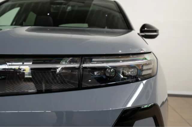 Opel Grandland Electric (2025) thumbnail 2