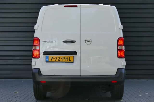 Opel Vivaro (2024) thumbnail 4