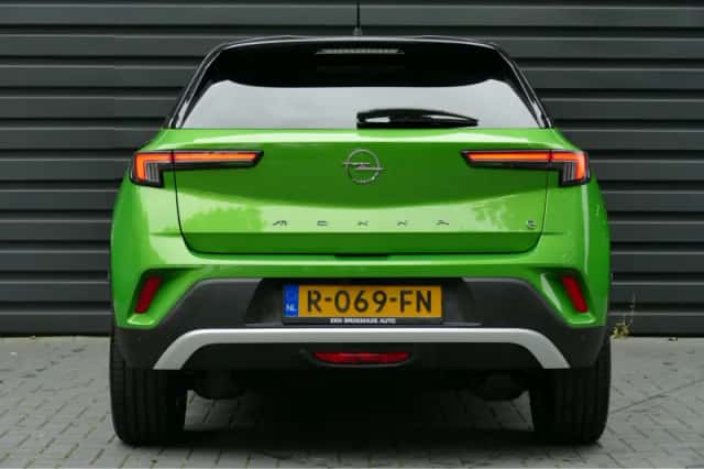 Opel Mokka-e (2021) thumbnail 5