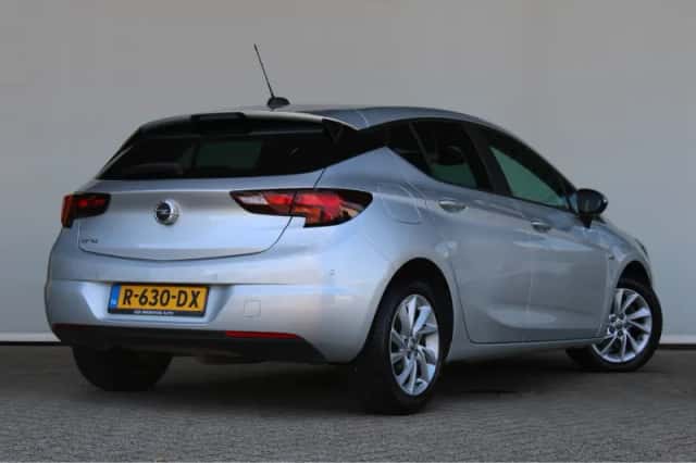 Opel Astra (2020) thumbnail 5
