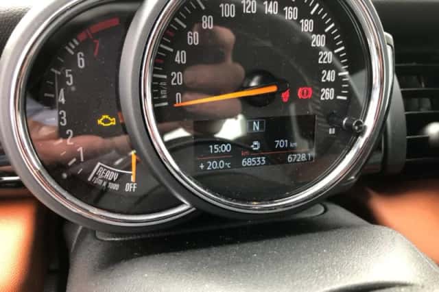 MINI Cooper (2019) thumbnail 5