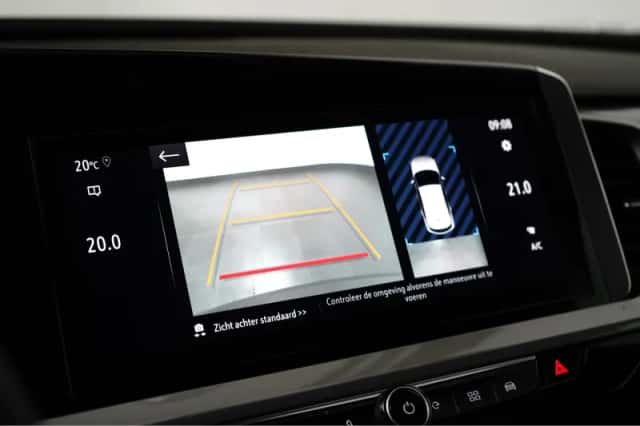 Opel Grandland (2024) thumbnail 5