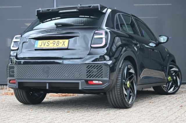 Abarth 600e (2026) thumbnail 3