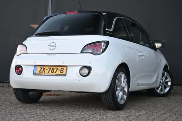 Opel Adam (2019) thumbnail 3
