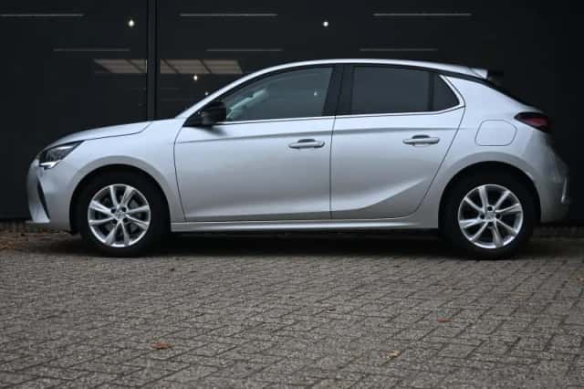 Opel Corsa (2022) thumbnail 3
