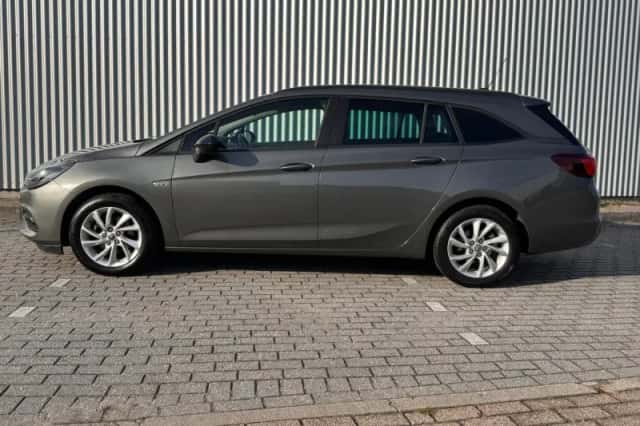 Opel Astra Sports Tourer (2021) thumbnail 2