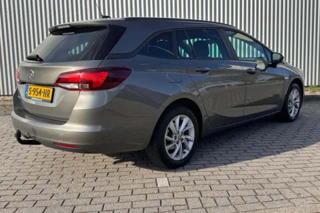 Opel Astra Sports Tourer (2021) thumbnail 5