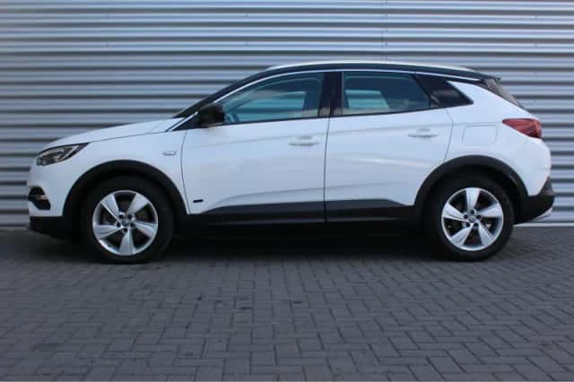 Opel Grandland (2021) thumbnail 3