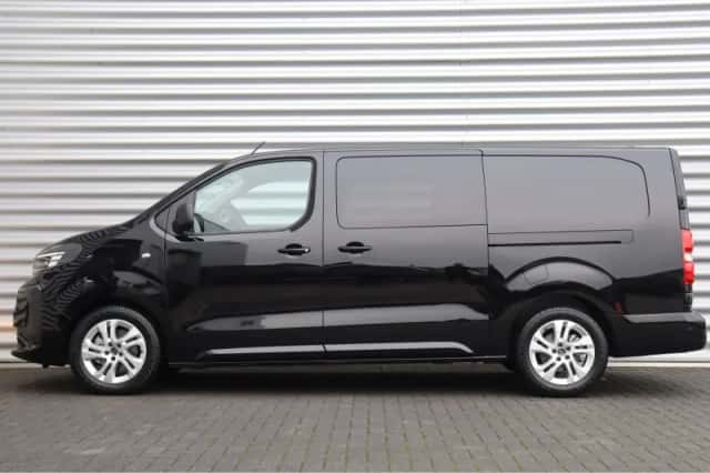 Opel Vivaro-e (2025) thumbnail 2