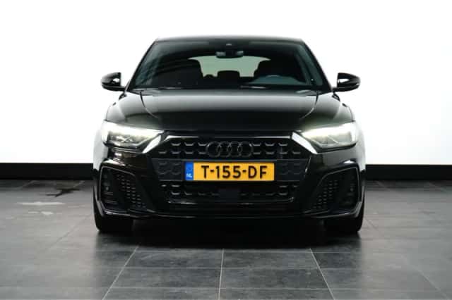 Audi A1 (2019) thumbnail 5