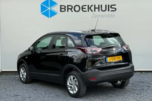 Opel Crossland X (2020) thumbnail 3