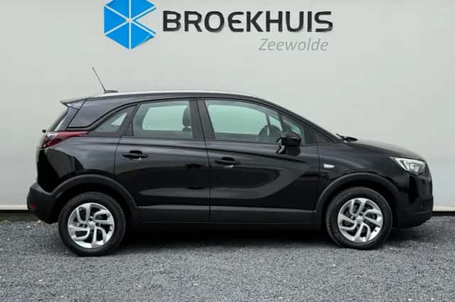 Opel Crossland X (2020) thumbnail 6