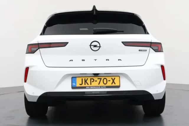 Opel Astra (2025) thumbnail 6