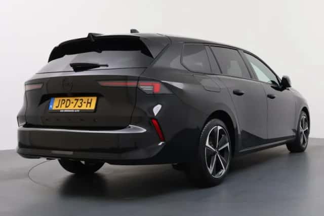 Opel Astra (2025) thumbnail 2