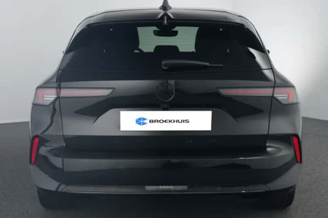 Opel Astra Sports Tourer (2024) thumbnail 5