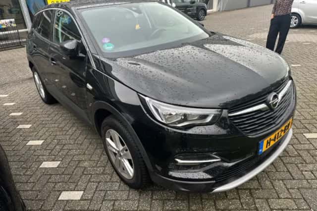 Opel Grandland (2020) thumbnail 2