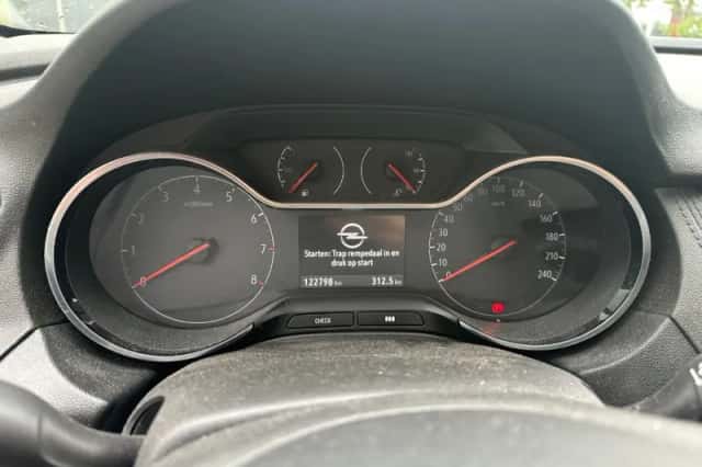 Opel Grandland (2020) thumbnail 6