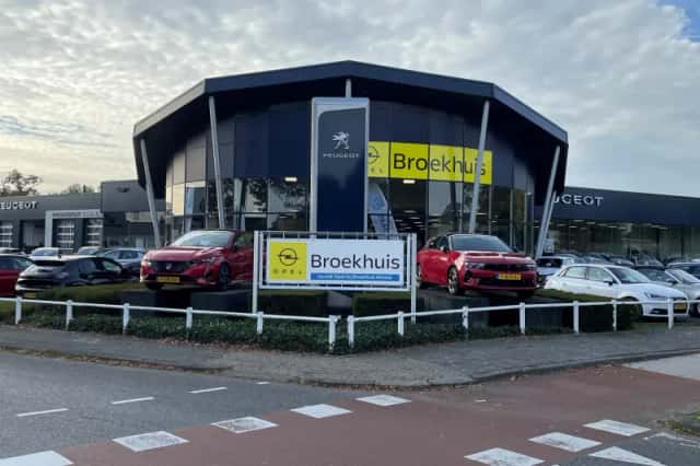 Peugeot Partner (2018) thumbnail 2