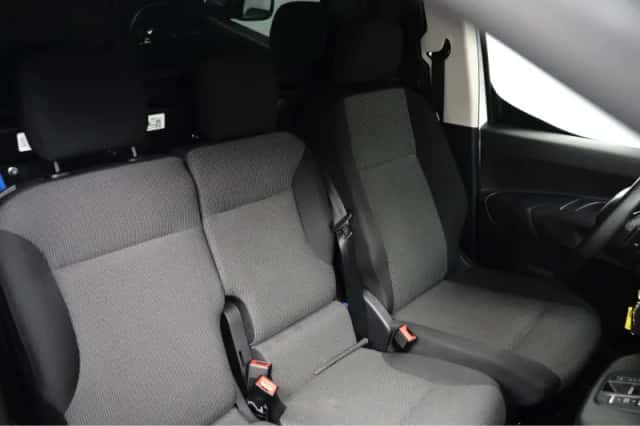 Peugeot Partner (2024) thumbnail 6