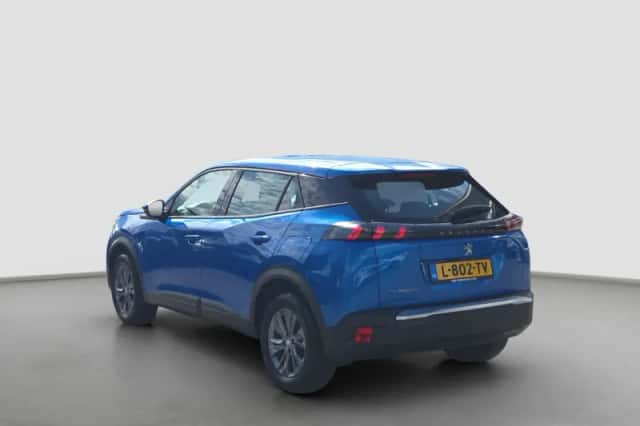 Peugeot e-2008 (2021) thumbnail 3