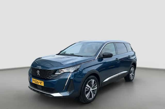 Peugeot 5008 (2022) thumbnail 1