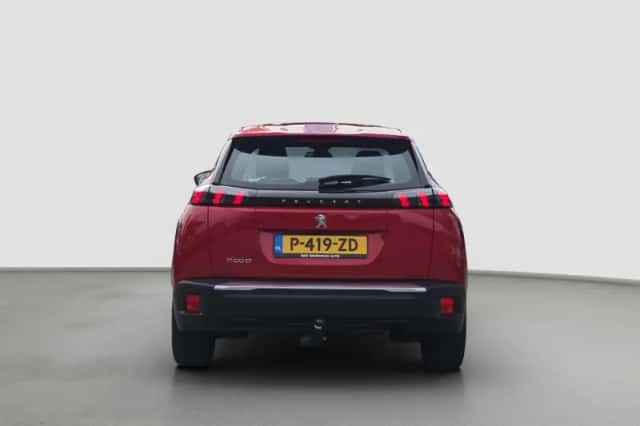 Peugeot 2008 (2022) thumbnail 6