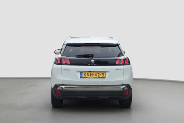 Peugeot 3008 (2022) thumbnail 5