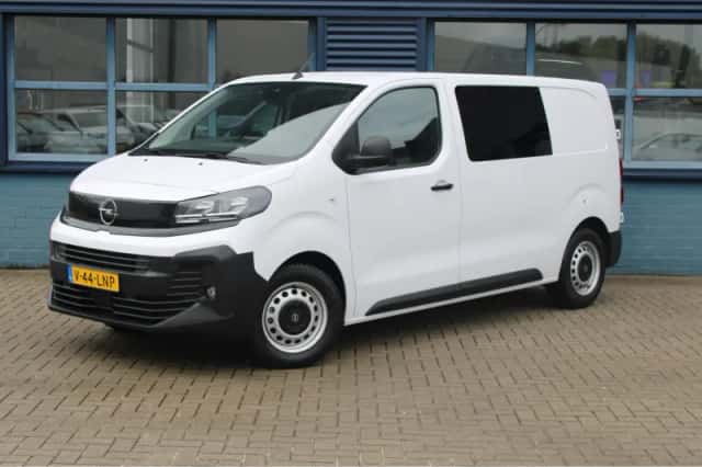 Opel Vivaro (2025) thumbnail 1