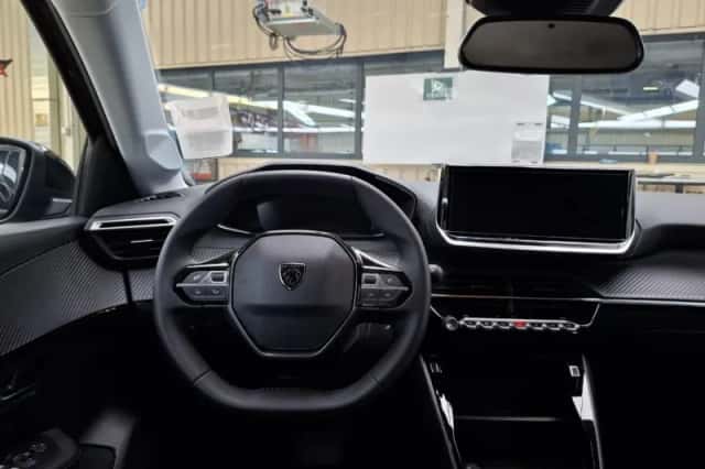 Peugeot 208 (2026) thumbnail 3