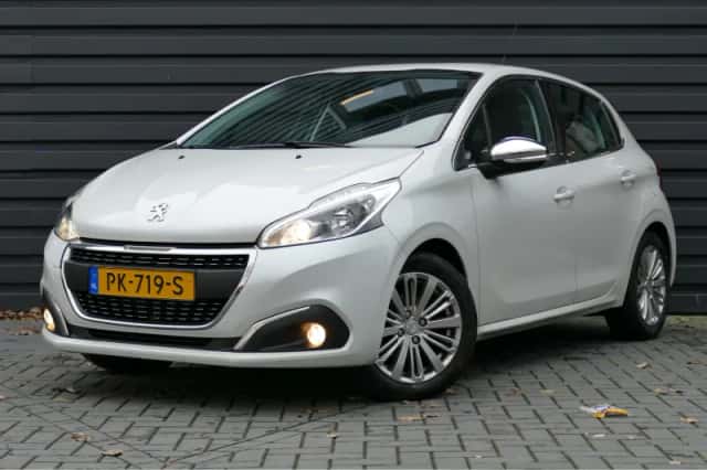 Peugeot 208 (2017) thumbnail 1