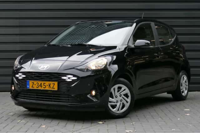 Hyundai i10 (2024) thumbnail 1
