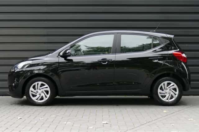 Hyundai i10 (2024) thumbnail 2