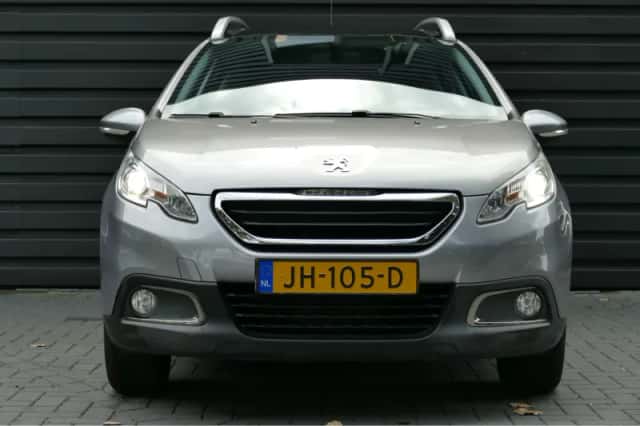 Peugeot 2008 (2016) thumbnail 4