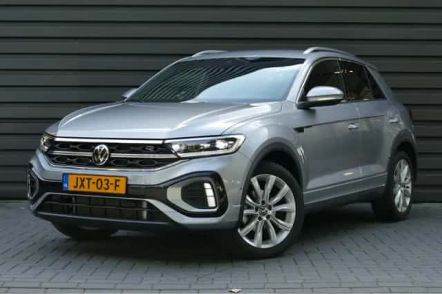 Volkswagen T-Roc (2025) thumbnail 1