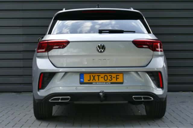 Volkswagen T-Roc (2025) thumbnail 5