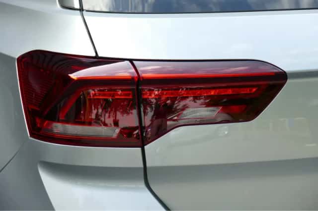 Volkswagen T-Roc (2025) thumbnail 6