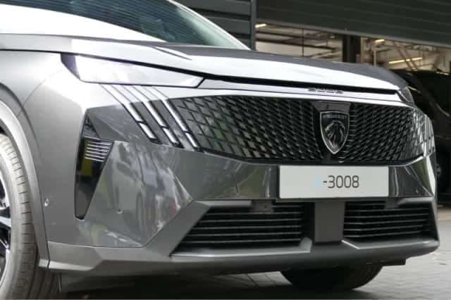 Peugeot e-3008 (2026) thumbnail 6