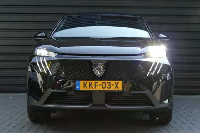 Peugeot e-3008 (2026) thumbnail 3