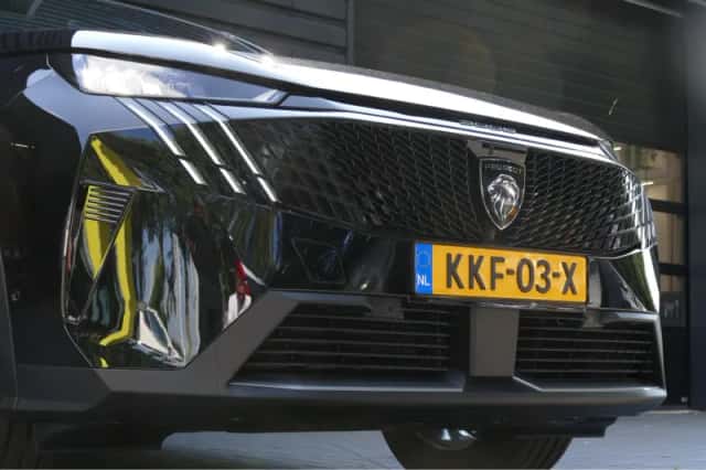 Peugeot e-3008 (2026) thumbnail 6