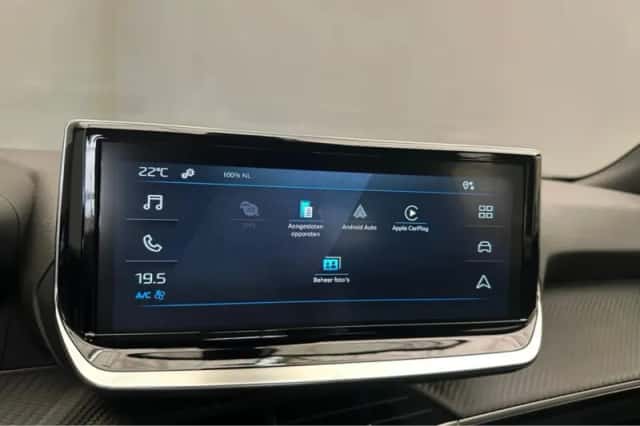 Peugeot 2008 (2025) thumbnail 6