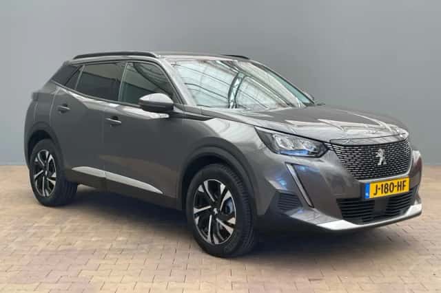 Peugeot 2008 (2020) thumbnail 6